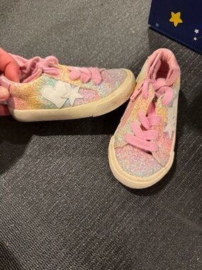 Maggie & Zoe Glitter Star Lace-Up Sneakers - Pink Multi